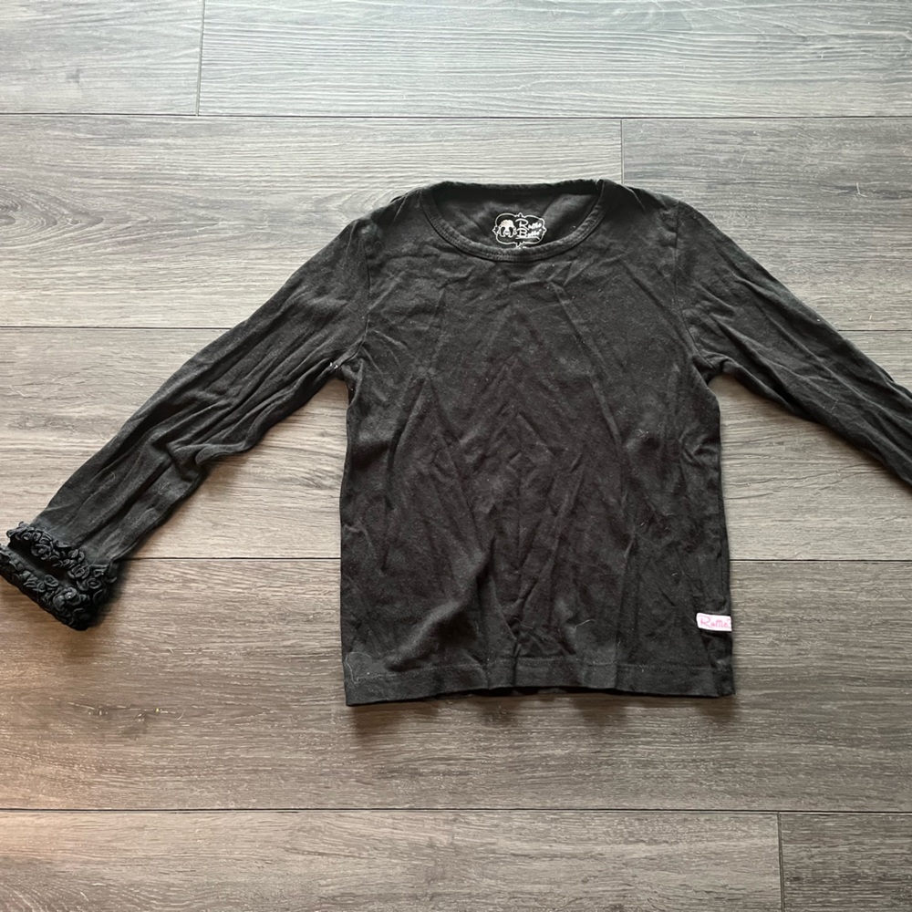 Size 5T Black Ruffle Butts long sleeve layering tee